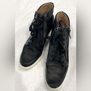 Women’s Linea Paola Black Camo Zip Slip-on Ankle Wedge Heel Booties Boots 9 M